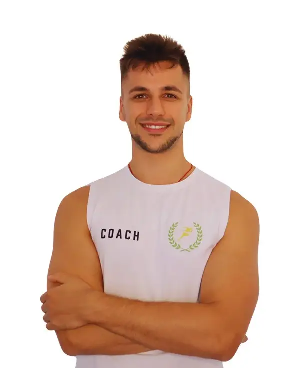 Eliseo Serpelloni, personal trainer certificato e co-fondatore di Elysian Fit Academy